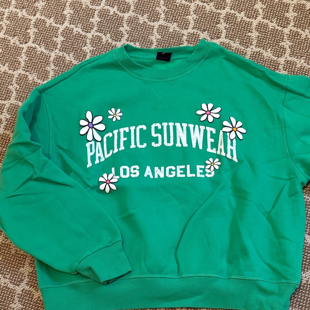 Pacific Sunwear Green Sweatshirt with Floral Design